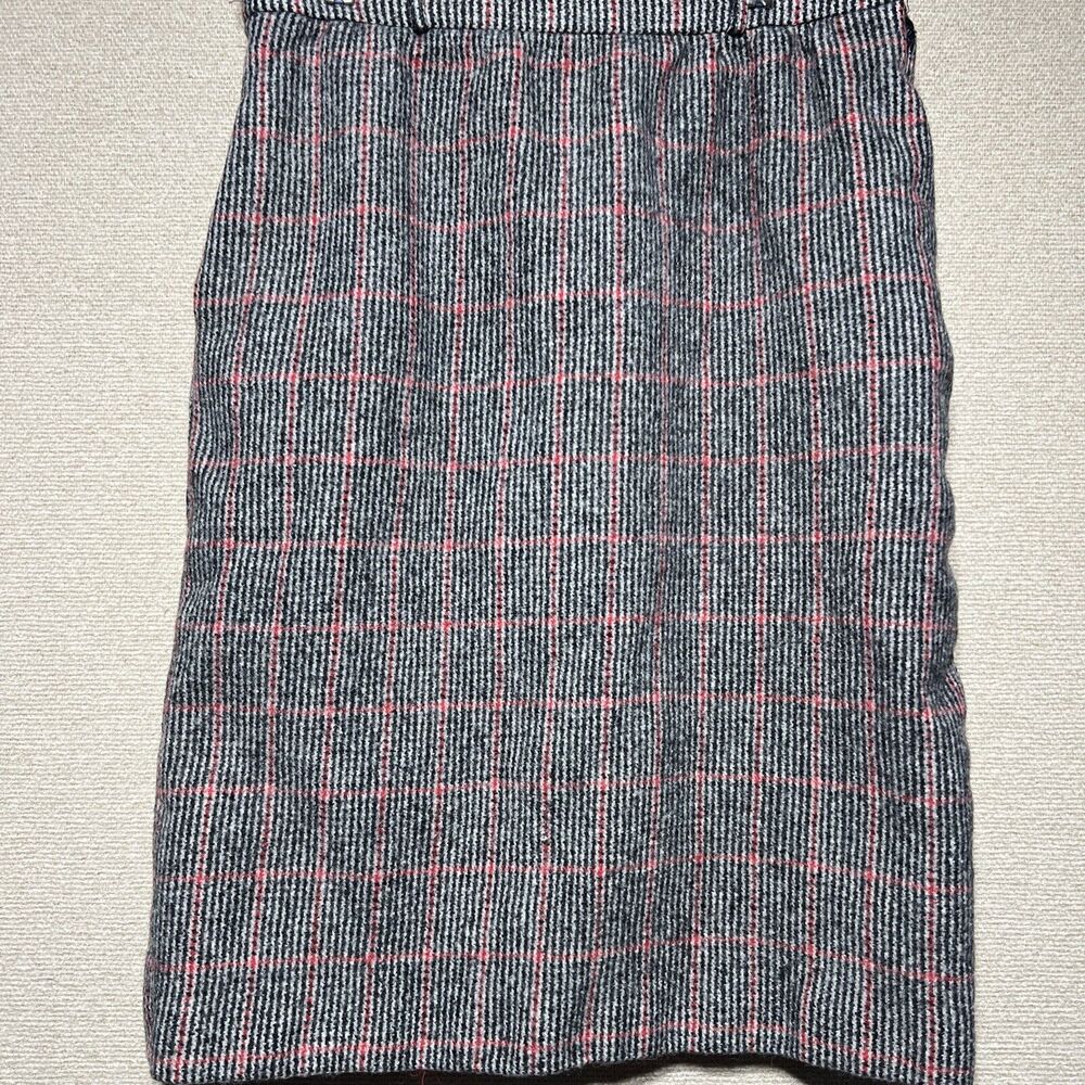 Vintage Women's Wool Plaid A Line Union Made USA Pleated Pockets Size 10 Black